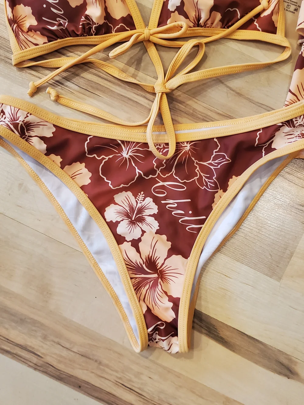 BRAND NEW 3 Piece Bikini Set Tropical Floral Print with Skirt Size SMALL